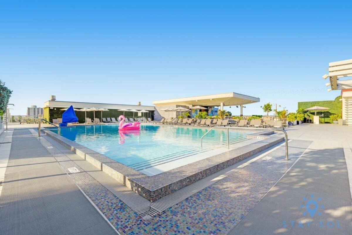 Rooftop Pool - Balcony - Hollywood Beach Broad - Walk Zewnętrze zdjęcie